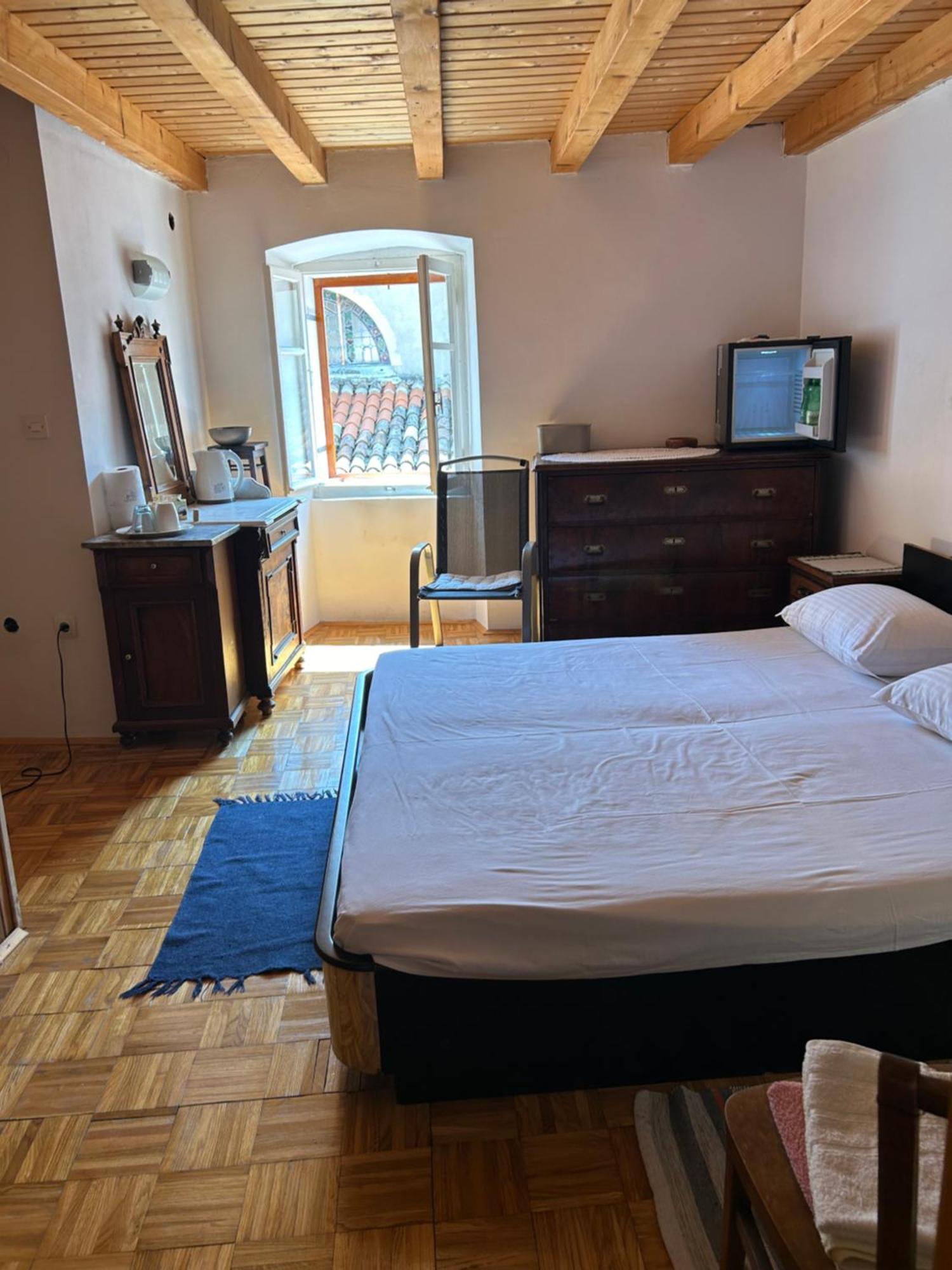 Nice Room - Centar Cres Extérieur photo